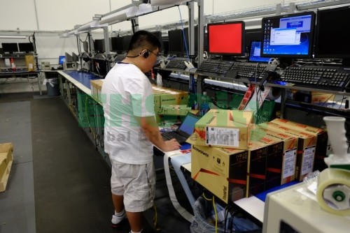 聯(lián)想美國工廠探營：安檢堪比美國機場